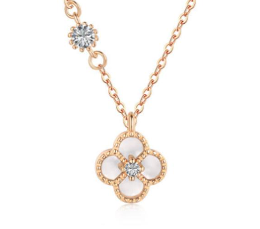 Lucky Clover Mother of Pearl Necklace